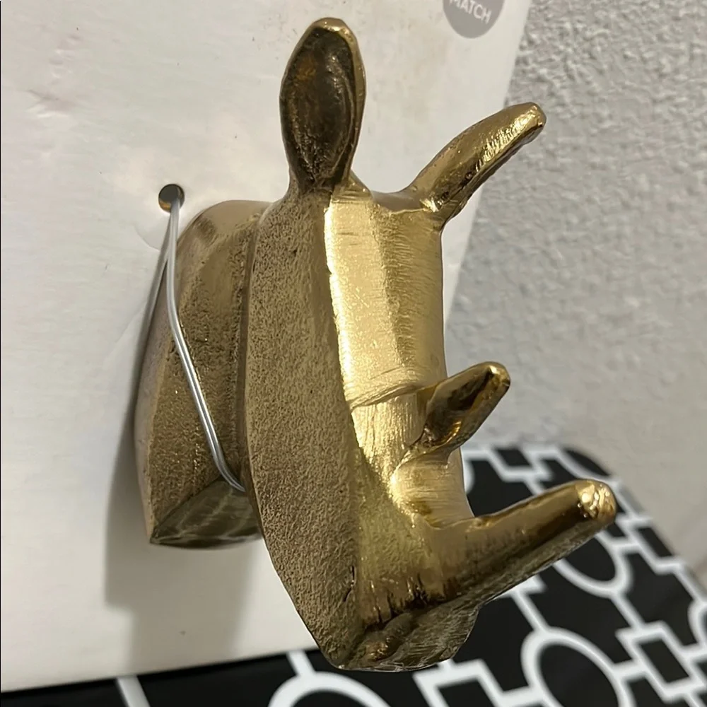 Gold Tone Rhinoceros Head Wall Mount Decor Key Towel Hook Hanger